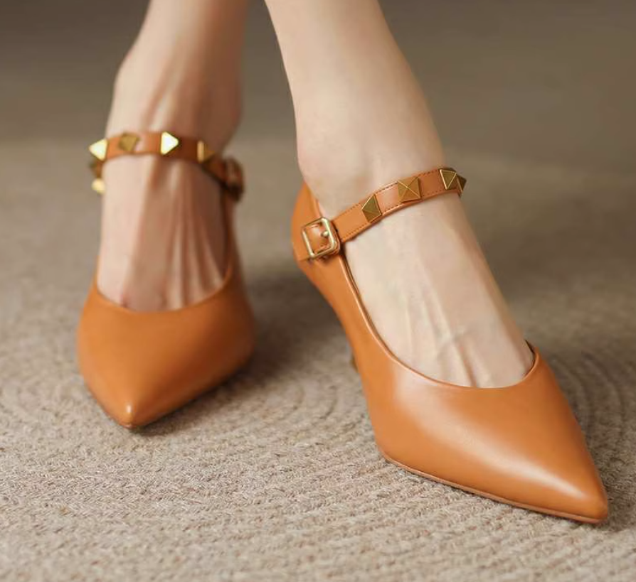 靴 ameri vintage TRAPEZOID CUT STUDS PUMPS AMERI Vintage/TRAPEZOID CUT STUDS PUMPS