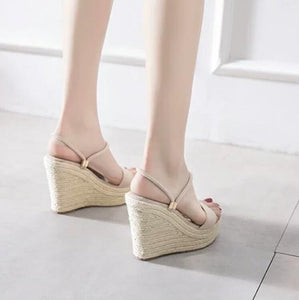 Women's Petite Slip On Platform Wedge Sandals MS387