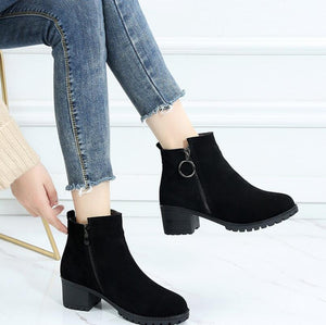 Ladies Petite Block Heeled Short Boots DS293