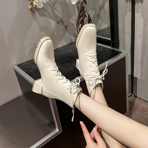 Petite Size 2 Lace Up Chunky Heel Boots MS222