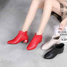 Leather Block Heel Booties For Small Feet GS230