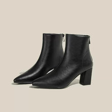 Petite Chunky High Heel Pointy Ankle Boots GS179