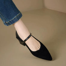 Petite Chunky Pointed Mary Jane Heels MS263