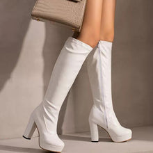 Petite Feet Chunky Heel Under Knee Patent Boots MS153