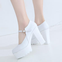 Petite Mary Jane Stud Strap Chunky Heels ES30
