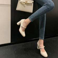 Petite Feet Round Toe Leather Shoes For Women FS290