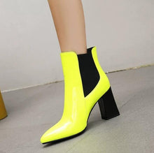 Petite Size 2 Chunky Heel Patent Short Boots MS276