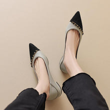 Petite Size 2 Pointy Flat Heel Shoes GS250