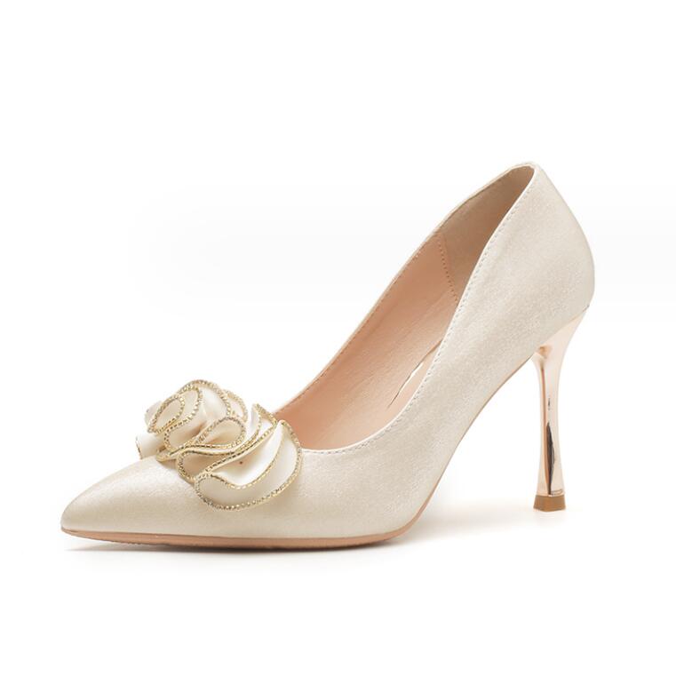 Petite Size Beige Silk Satin High Heels With Flower Bow MS268