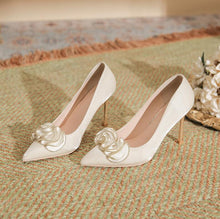 Petite Size Beige Silk Satin High Heels With Flower Bow MS268