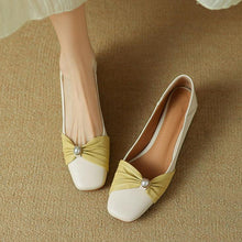 Petite Square Toe Block Heel Shoes FS201