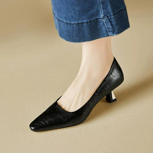 Pointy Mid Heel Petite Shoes For Women FS218