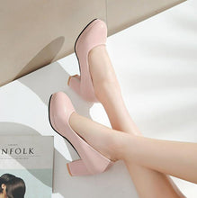 Small Feet Block Chunky Round Toe Heels FS353