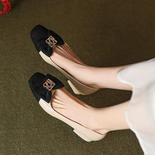 Small Feet Block Heel Pumps With Toe Cap FS329