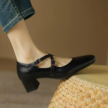 Small Feet Cross Strap Block Heel Pump Shoes FS200