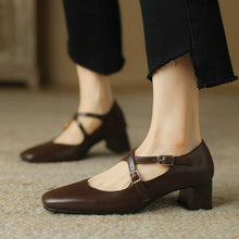 Small Feet Cross Strap Block Heel Pump Shoes FS200