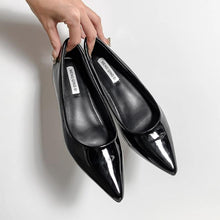 Small Feet Inner Heel Patent Shoes FS149