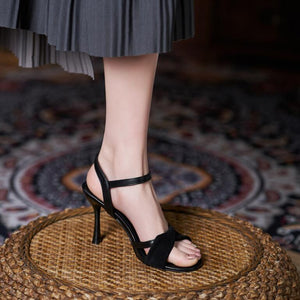 Small Feet Ladies Cross Strap Open Toe Heels MS67