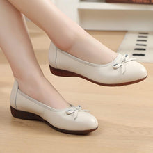 Small Feet Leather Wedge Shoes With Bow Tie TS65