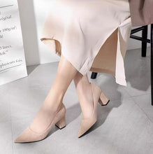 Small Feet Mid Chunky Heel Suede Pumps TS29