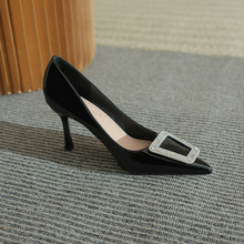 Small Feet Patent Pump Shoes With Rhinestone Buckle TS380