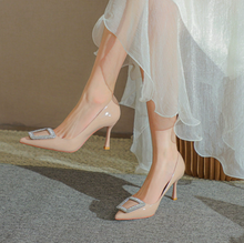 Small Feet Patent Pump Shoes With Rhinestone Buckle TS380