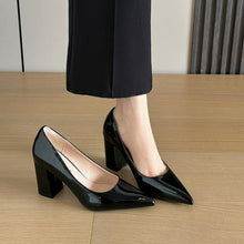 Small Feet Pointed Chunky Patent Heels AW2636
