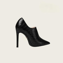 Small Feet Printed Leather High Heel Shoes FS291