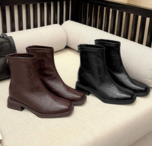 Small Feet Square Block Back Zipper Boots AW2679
