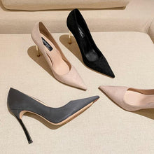 Small Feet Suede Metallic Heel Pump Shoes AW2633