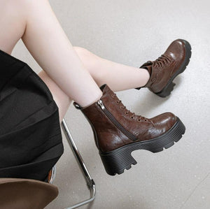 Small Feet Women's Block Thicksole Leather Boots FS274