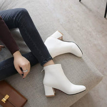 Small Size Back Zipper Short Boots BS397