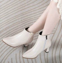 Small Size Chunky Side Zipper Leather Boots FS63