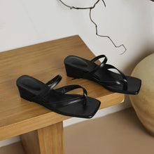 Small Size Cross Strap Wedge Sandal Shoes FS364