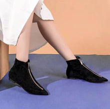 Small Size Suede Flat Boots With Zipper AW2660