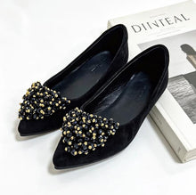Small Size Suede Flat Shoes For Women AW2657