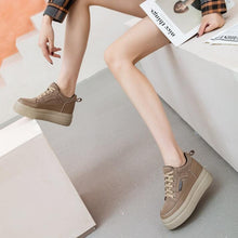 Small Size Thicksole Suede Leather Booties AP109