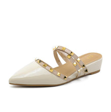 Women's Petite Closed Stud Strap Sandals SS27129
