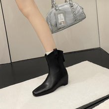 Women's Petite Feet Back Zipper Ankle Boots AW2689