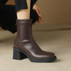 Women's Petite Feet Block Chunky Ankle Boots FS307