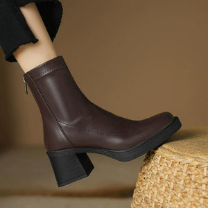 Women's Petite Feet Block Chunky Ankle Boots FS307