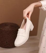 Women's Petite Feet Block Heel Loafers FS361