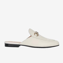 Women's Petite Feet Flat Leather Loafers AW2673