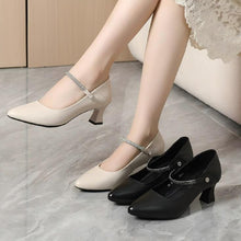 Women's Petite Feet Leather Chunky Heel Shoes TS112