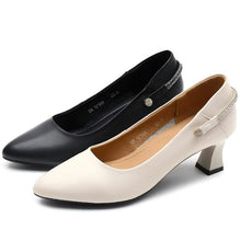 Women's Petite Feet Leather Chunky Heel Shoes TS112