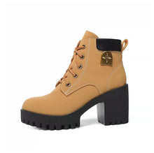 Women's Petite Feet Platform Chunky Ankle Boots AW2672