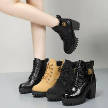 Women's Petite Feet Platform Chunky Ankle Boots AW2672