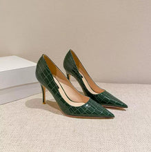 Women's Petite Feet Printed Patent Heels AW2632
