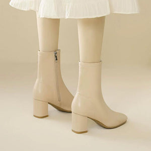 Women's Petite Feet Side Zipper Chunky Heel Boots MS395