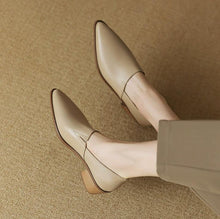 Women's Petite Feet Size 3-5 Block Leather Shoes TS11